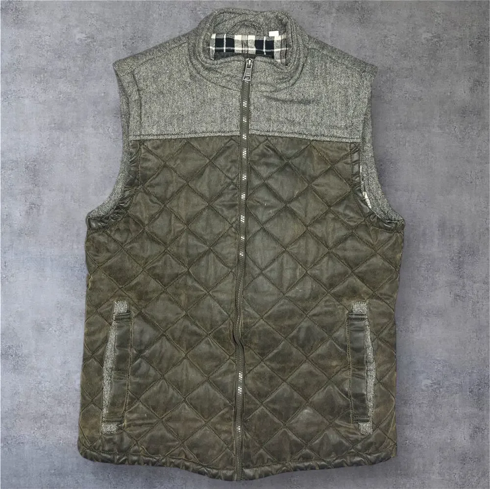 BKE Quilted Vest Medium Green/Brown Plaid Lining